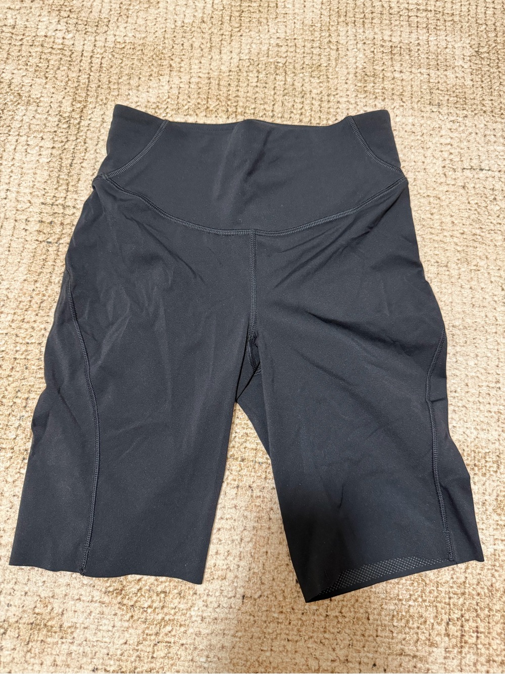 Lululemon base pace high rise short 8”